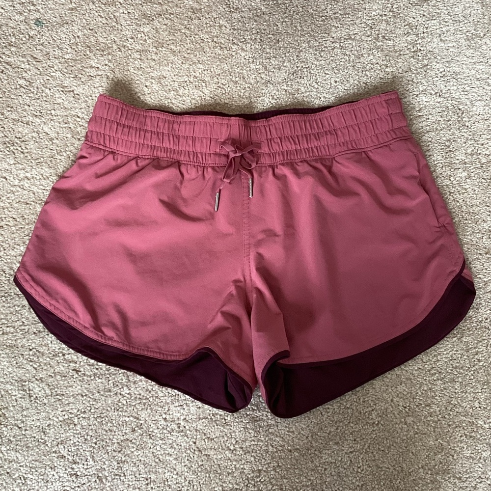 Lululemon Choose A Side Reversible Short